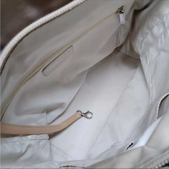 🔥CHANEL🔥Gold Quilted Coated Canvas Paris-Biarritz Petite Shopping Tote Bag - Picture 7 of 17